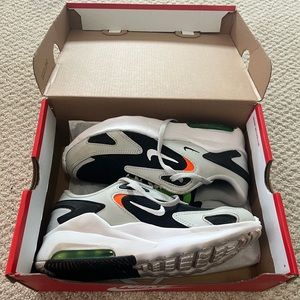 Boys Nike Air Max Bolt. Youth 3.5. New condition